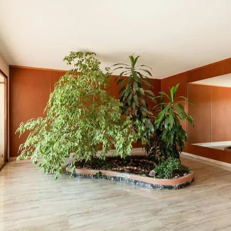 アパート 3 Bedrooms Apartment, Pool, Parking, Tennis Club *