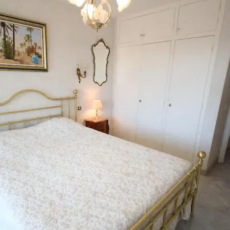 アパート 3 Bedrooms Apartment, Pool, Parking, Tennis Club *